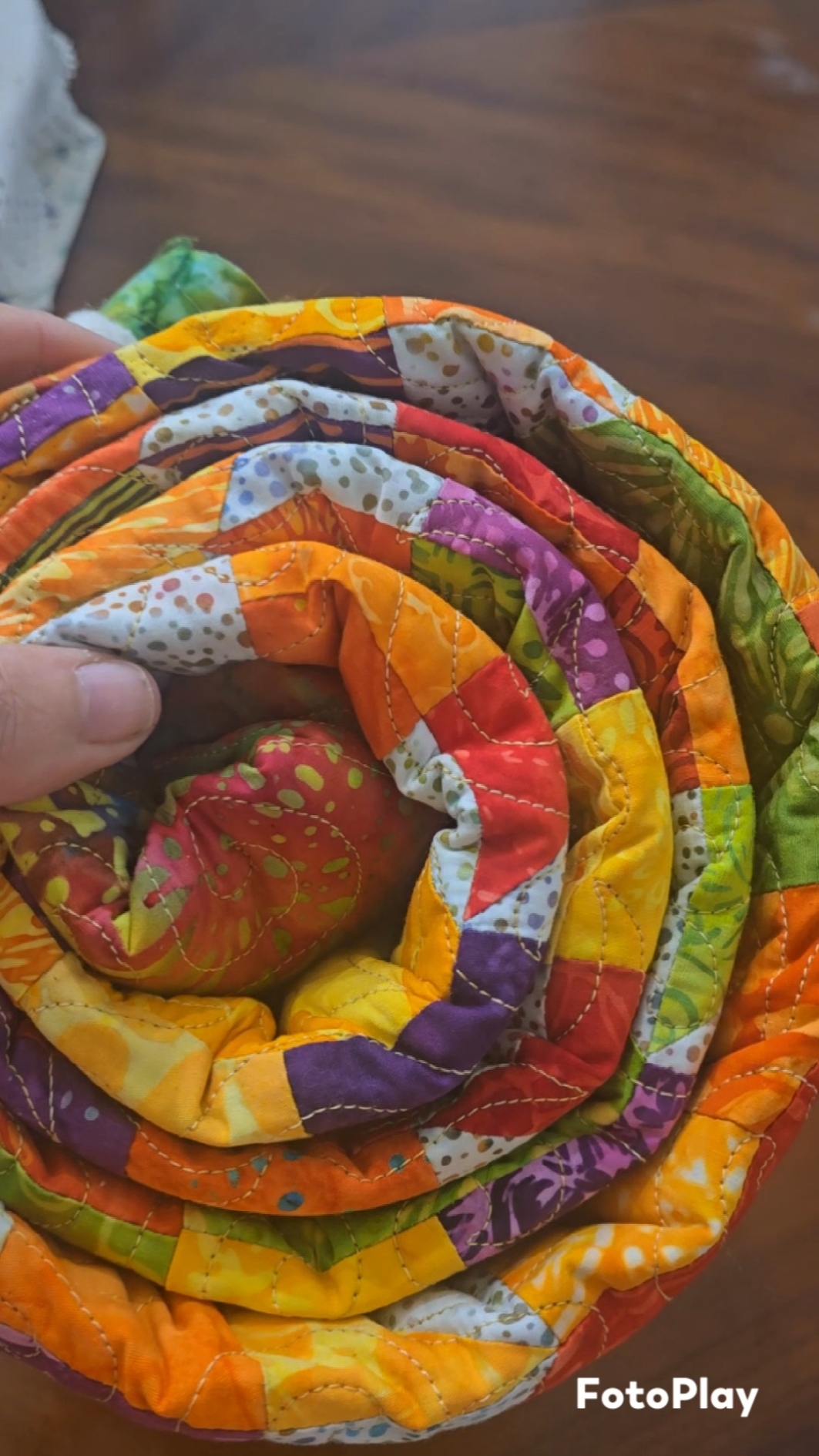 Featured quilt by Suzy Snoozy Quilting